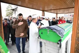 102 Yaşında Hayata Veda Etti