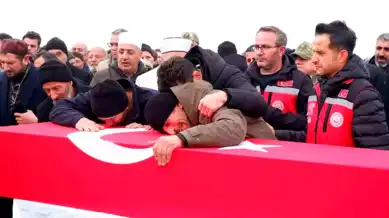 Şehit Astsubay, Gözyaşları İçinde Toprağa Verildi