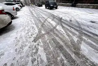 Erzurum ve Ardahan'da Yoğun Kar Yağışı