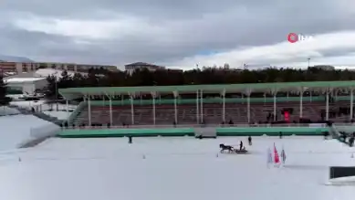 Erzurum'da Atlı Kızak Şöleni: Heyecanlı Yarışlar