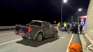 Erzurum'da Pirinkayalar Tüneli'nde Trafik Kazası