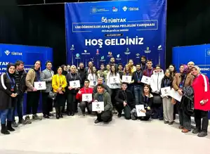Erzurum Öğrencileri TÜBİTAK'ta Parladı!
