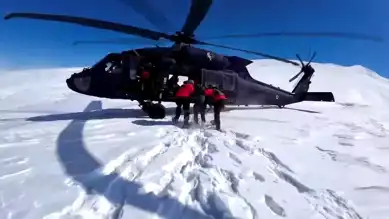 Kar Yağışında Mahsur Kalan Vatandaş Kurtarıldı