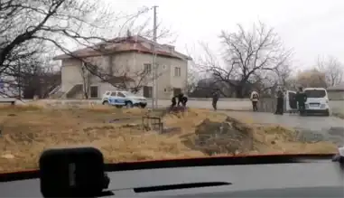 Kaçak Göçmenler Kovalamaca Sonrası Yakalandı