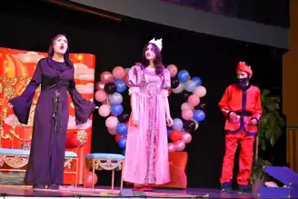 Erzurum Çocukları 'Mutluluklar Ülkesi'nde Eğlendi