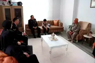Şehit Önek'in Ailesi Tuğgeneral Avcı Tarafından Ziyaret Edildi