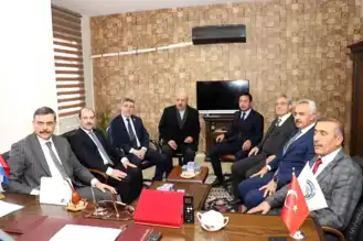 Vali, Oltu'da Vergi Şampiyonlarını Ödüllendirdi