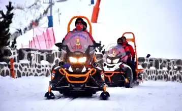 Palandöken'de Yasaklı Bölgede Snowboard