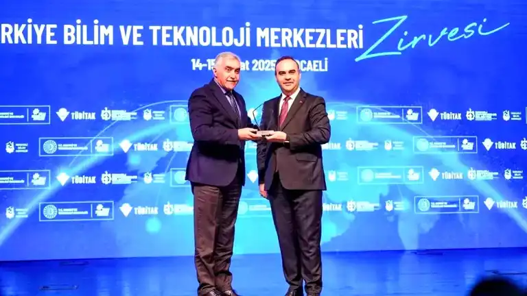Bilim Erzurum, 'En Başarılı' Ödülünü Kazandı!