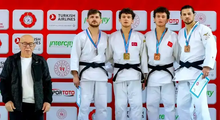 Erzurum'da Çığ Felaketi: Milli Sporcu Emre Yazgan Hayatını Kaybetti