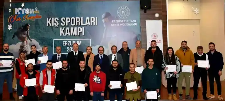 Erzurum Kış Kampı'nda Teşekkür Belgeleri Dağıtıldı