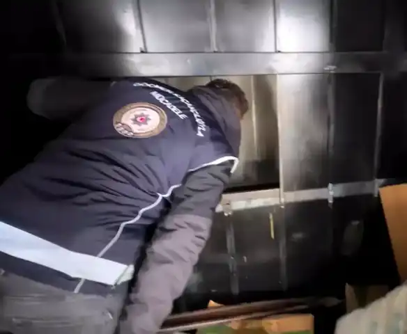 Erzurum'da Kamyonette 9 Kaçak Göçmen
