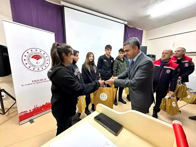 Erzurum'da Öğrencilere Organik Tarım Eğitimi