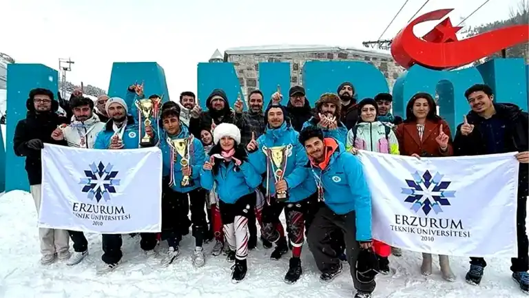 ETÜ, Kış Spor Oyunları'nda Şampiyon!