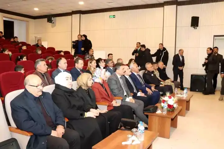 Hollandalı İş İnsanlarından Erzurum Öğrencilerine Destek