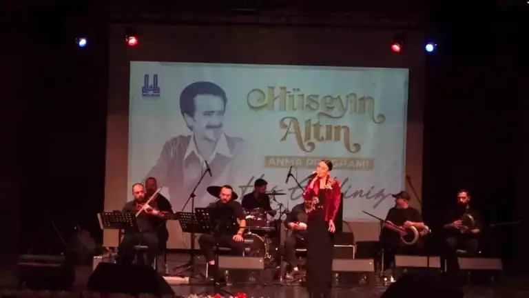Unutulmaz Sanatçı Anıldı: Erzurum'da Anma Töreni