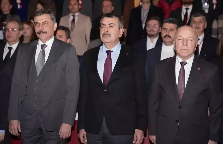 Yeni Eğitim Modeli: İnsanı Merkeze Alan Yaklaşım