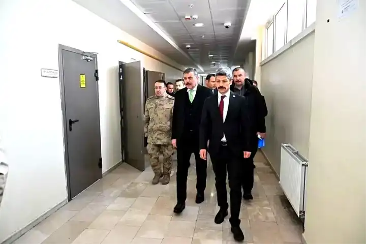 Vali Çiftçi, Aşkale Geri Gönderme Merkezi'nde İncelemelerde Bulundu