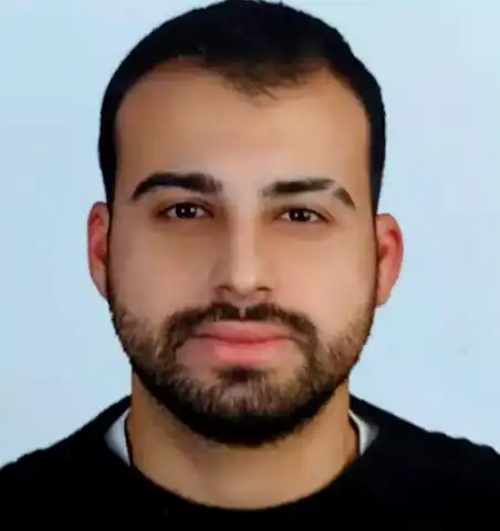 Çatıdan Düşen Buz Kütlesi Genç Öğrenciyi Öldürdü