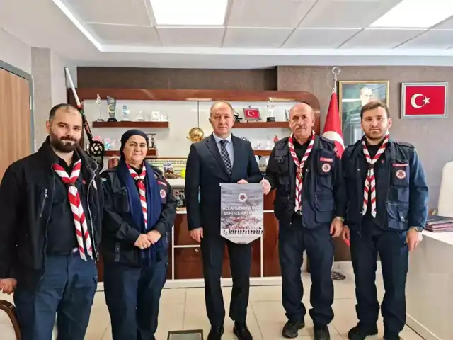 İzciler, Şehitleri Anma Programı Hazırlığında